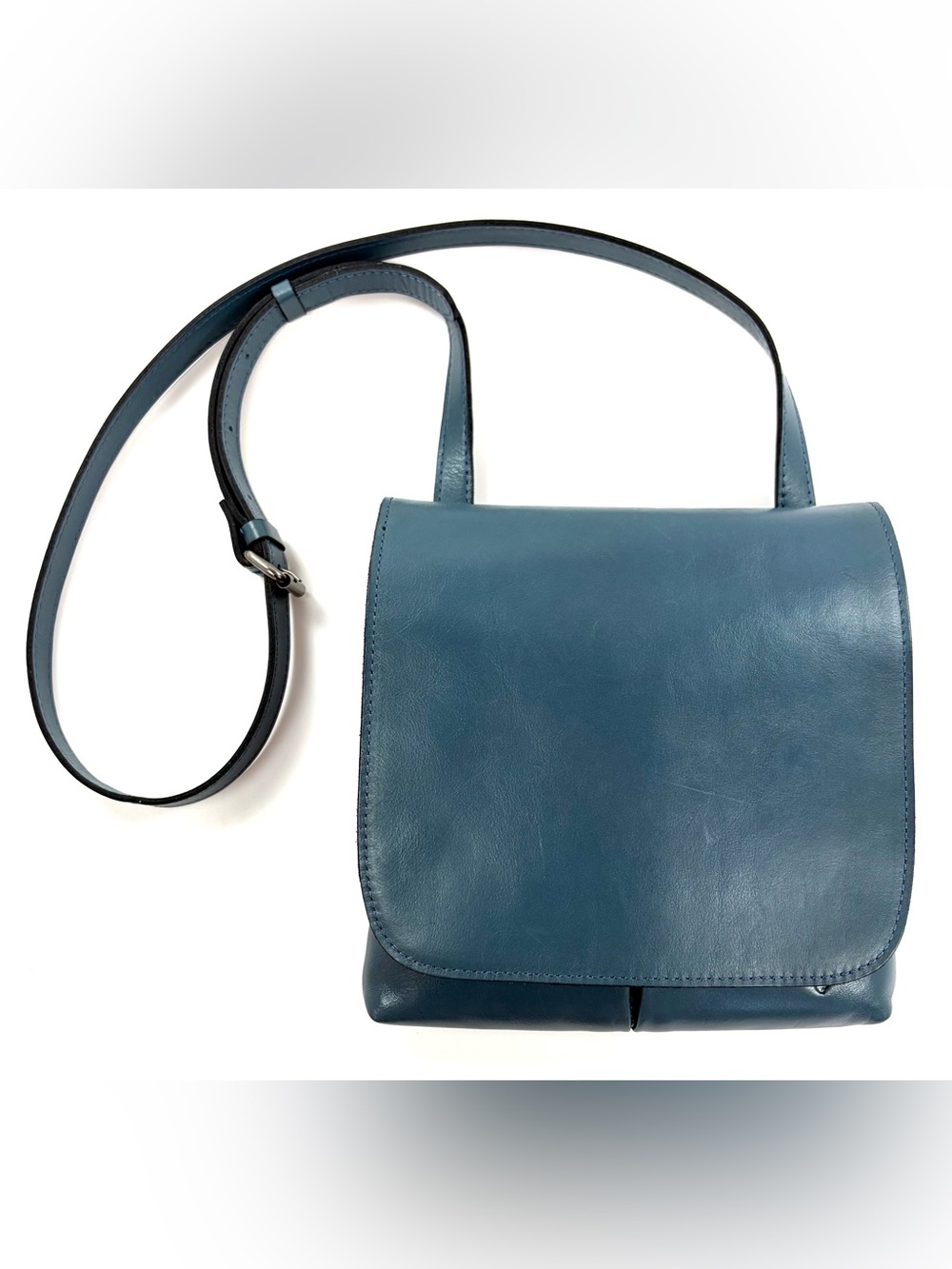 Patricia Nash Blue Leather Crossbody Flap Bag Adjustable Strap EUC